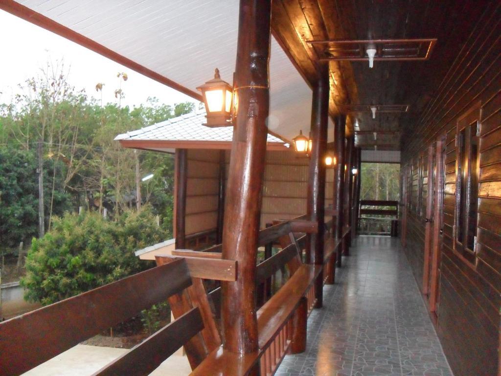 Hotel Ban Suan Mai Ngam Nan Exteriér fotografie