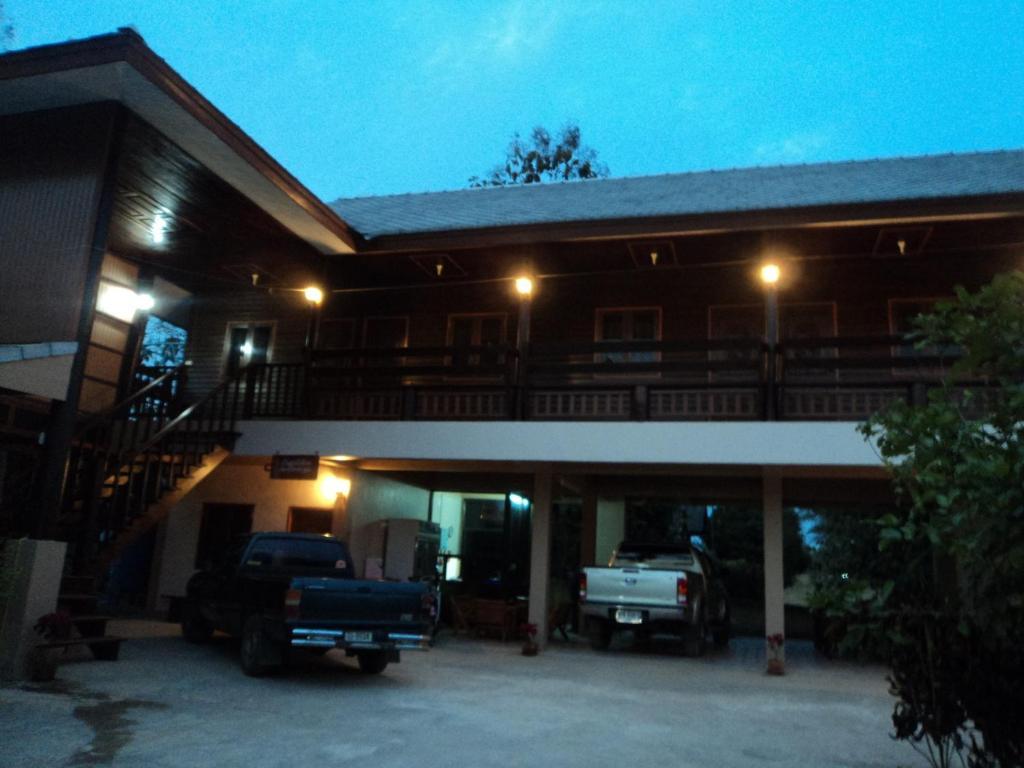 Hotel Ban Suan Mai Ngam Nan Exteriér fotografie