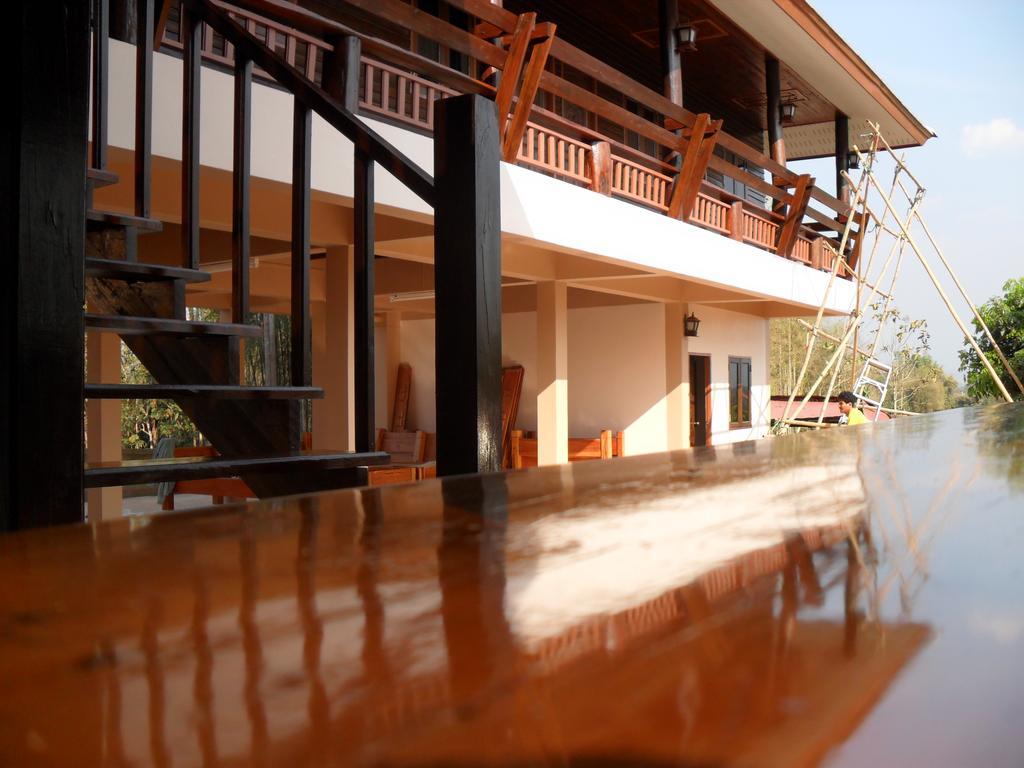 Hotel Ban Suan Mai Ngam Nan Exteriér fotografie